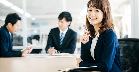 事務服・オフィスウェア